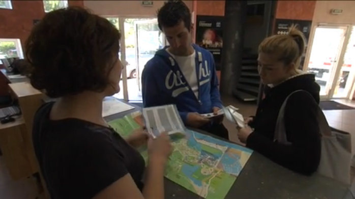 Agent / Agente d'accueil touristique