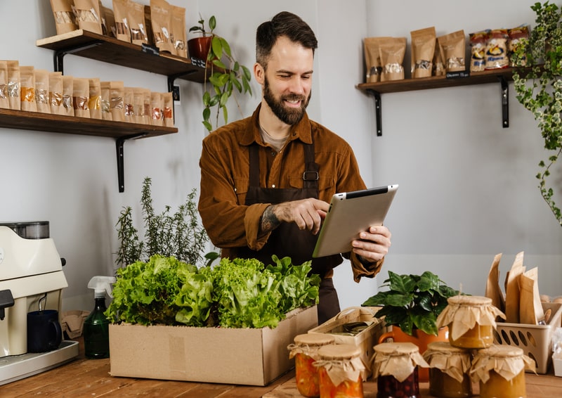 Marchandiseur / Marchandiseuse