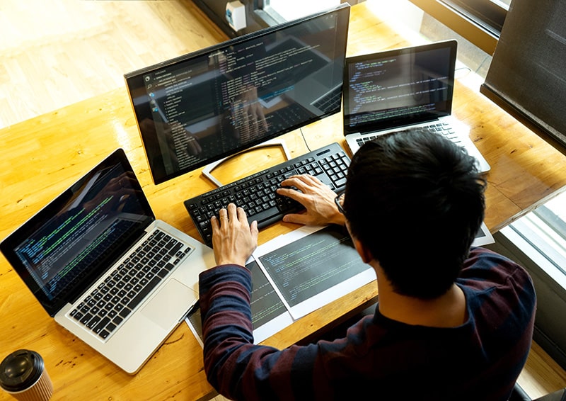 Spécialiste test et validation logiciel ou application