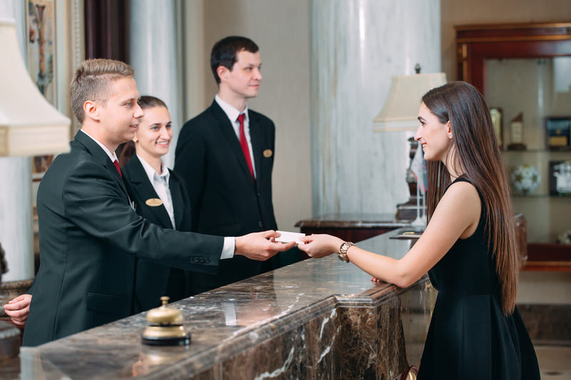 Chef / Cheffe concierge d'hôtel